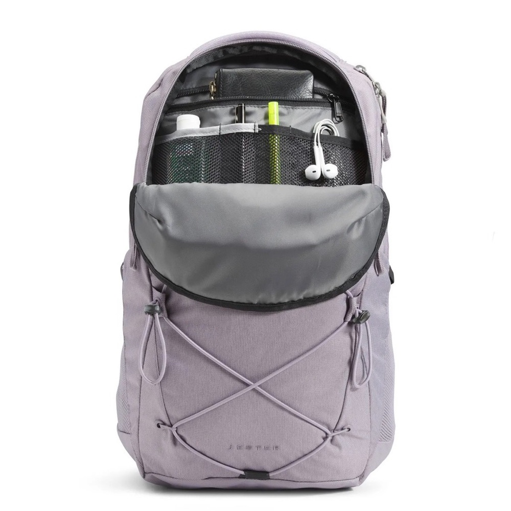 The North Face- Jester Backpack (Women’s) BRANDNEW - Picture 3 of 6